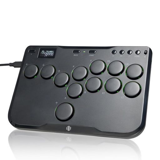 薄型レバーレスコントローラー 前代未聞の薄型レバーレスコントローラ「Razer Kitsune」が発表