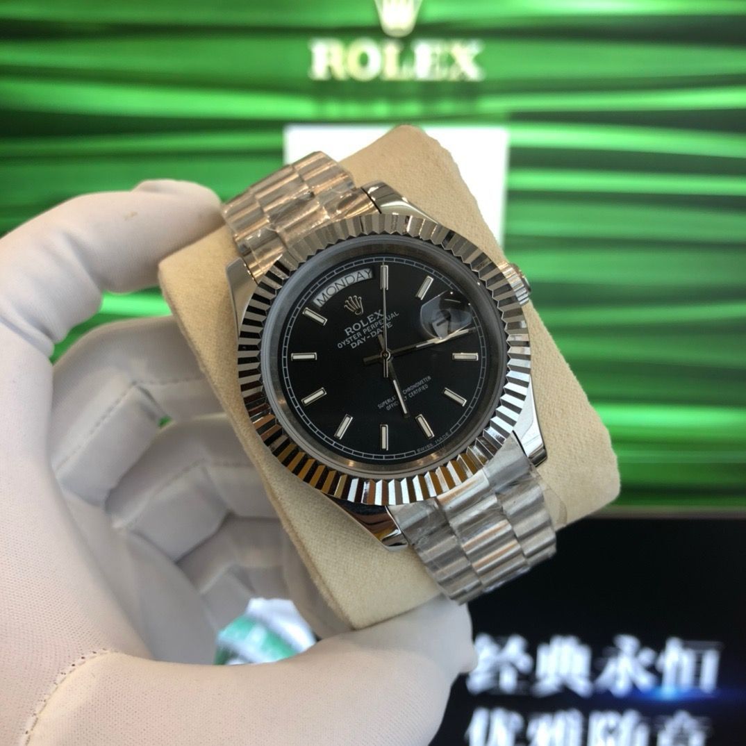 新品未使用 箱付 ROLEX腕時計です 専用ページ