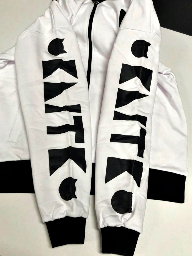 さくらみこ 活動4周年記念 35Pのえり～とパーカー 新品 未開封 さくらみこ 活動4周年記念 35Pのえり〜とパーカー - メルカリ
