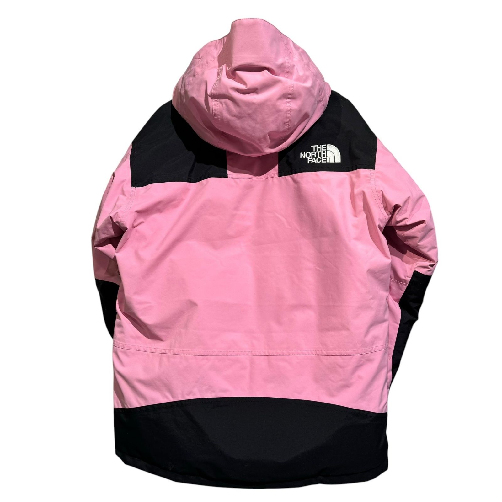 THE NORTH FACE (ザノースフェイス) MOUNTAIN DOWN JACKET ND92237