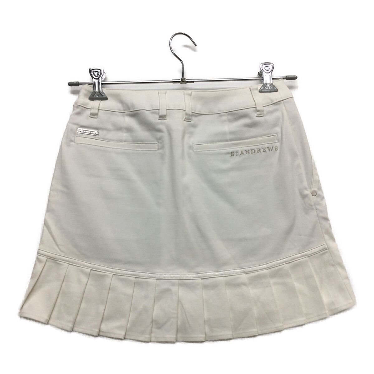 St.Andrews - coco 中古 セントアンドリュース StANDREWS レディース スカート S 白  ホワイト プリーツ 中古 レディース セントアンドリュース StANDREWS スカート S 白