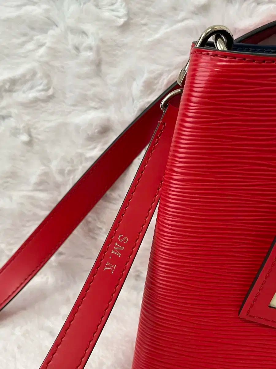 Vuitton