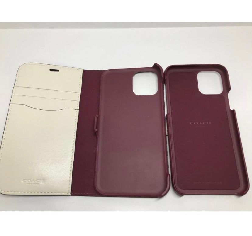 ☆新品未使用☆COACH コーチ ブックタイプ iPhone 11/iPhone 11Pro 用 