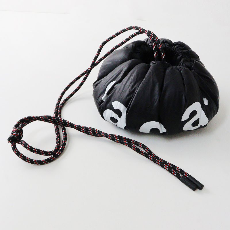 2022AW sacai 22-0430S Dumpling Bag