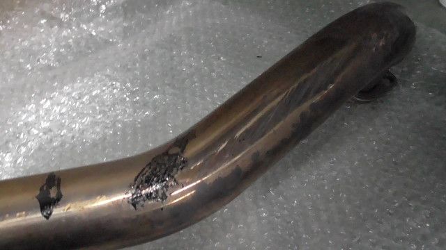 の マフラー
