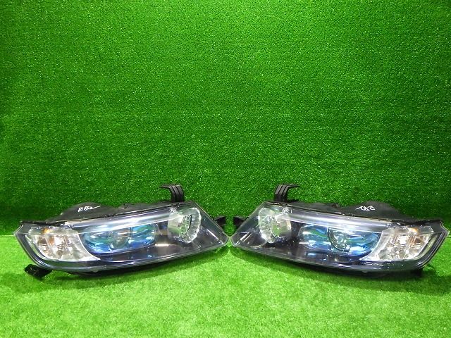 得価，定番人気 オデッセイ ヘッドライト 左右 HID RB1/2 前期 P4222