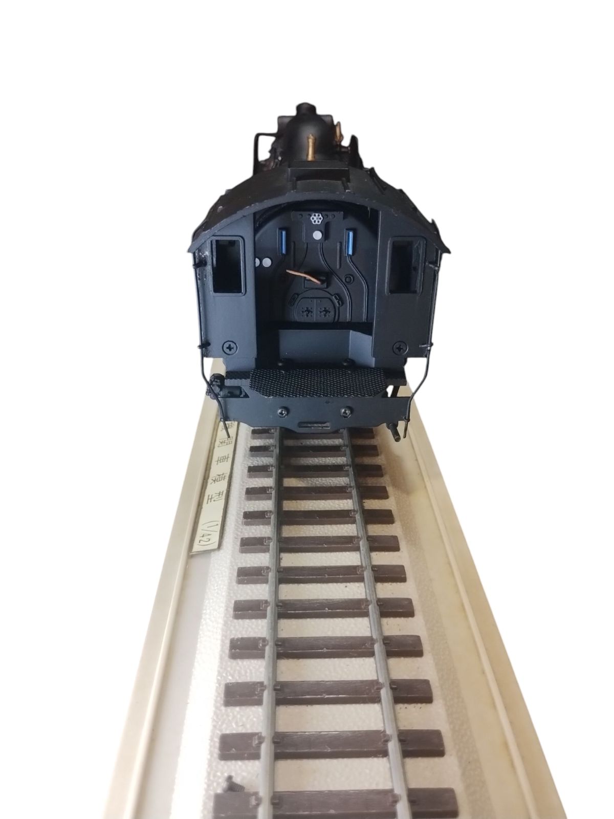 T 16
