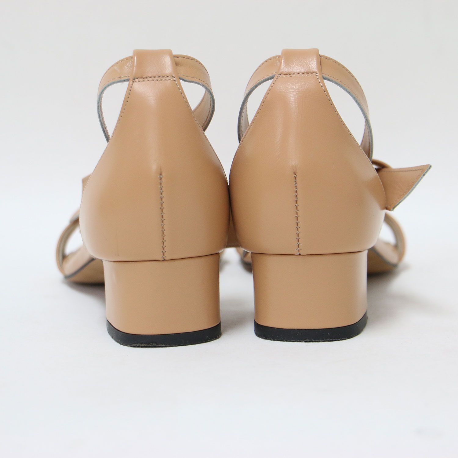 OHGA オーガ サンダル ベージュ サイズ:S(22.5cm) / リボン