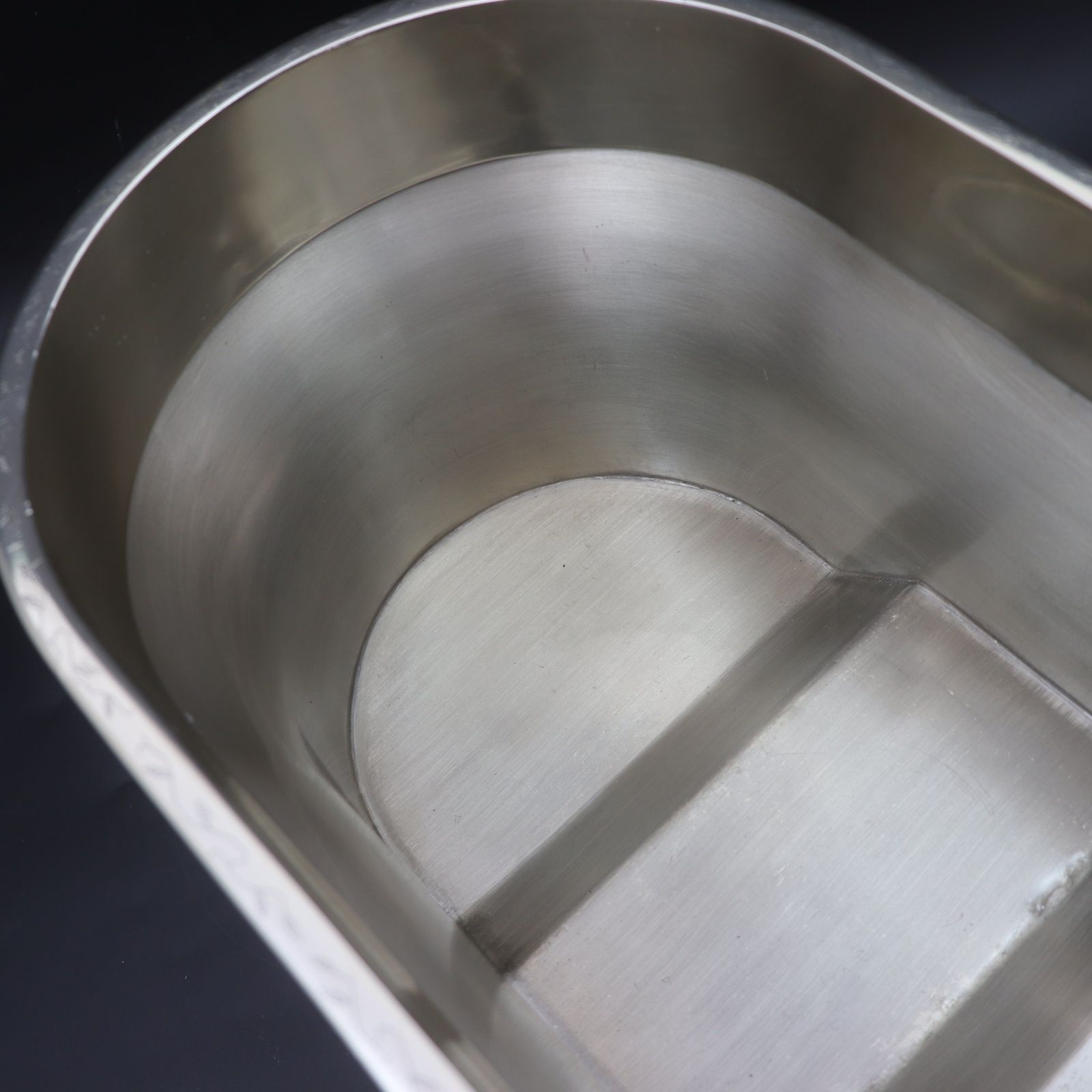 KRUG ワインクーラー Krug - クリュッグ KRUG ワインクーラーの通販 by ムニエル's