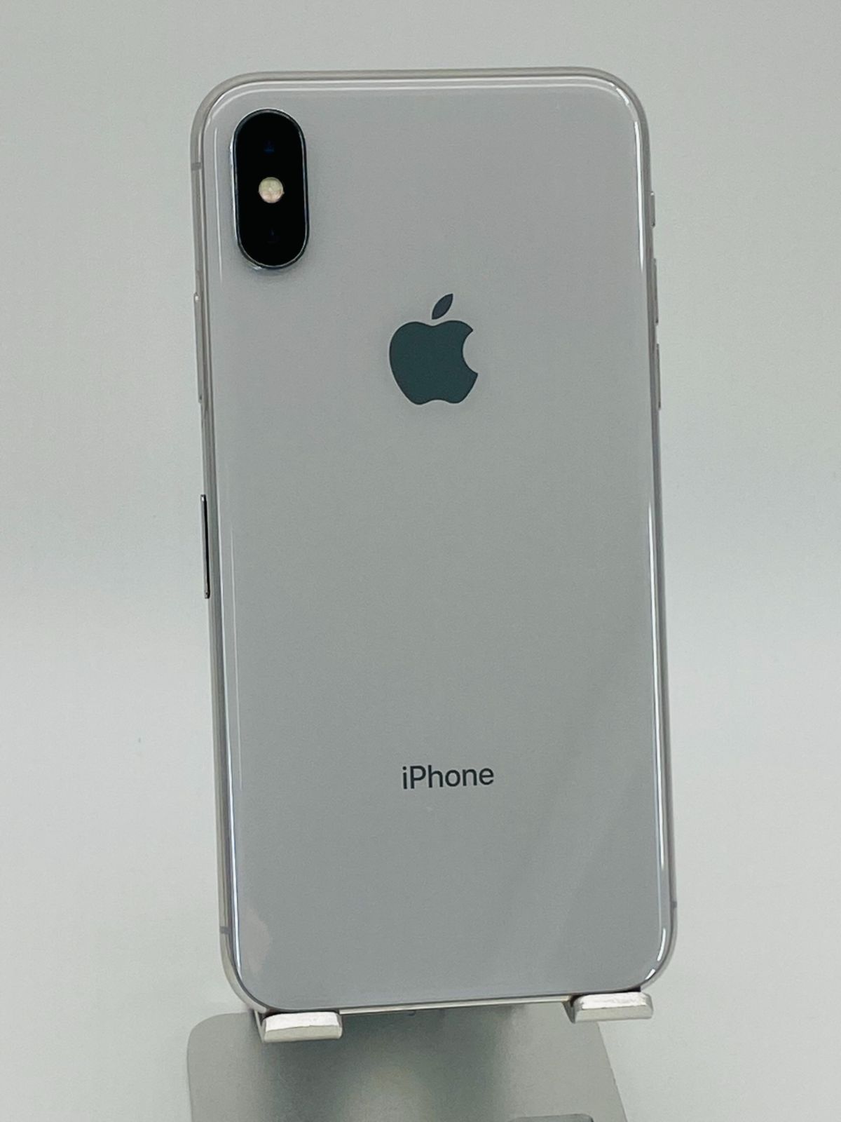 iPhoneX 64GB シルバー/シムフリー/大容量新品BT100％ X15 iPhone X