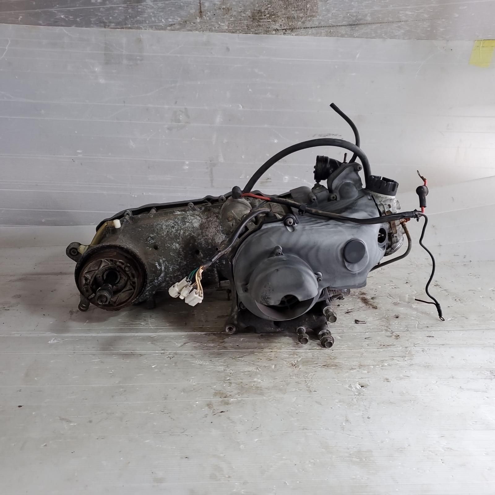 YAMAHA シグナス 4KP エンジン ヤマハ BRIGHTFACE_UK