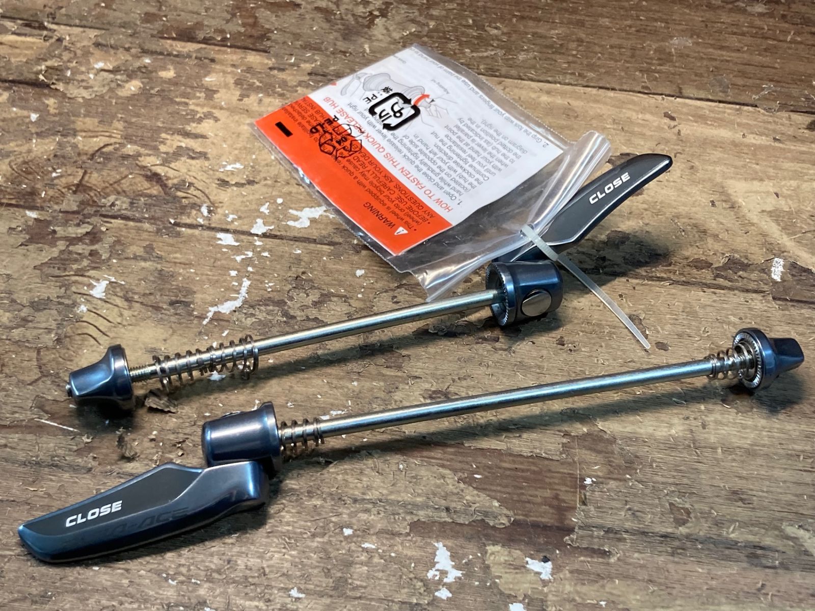 IL379 シマノ SHIMANO デュラエース DURA-ACE WH-9000 クイックリリース