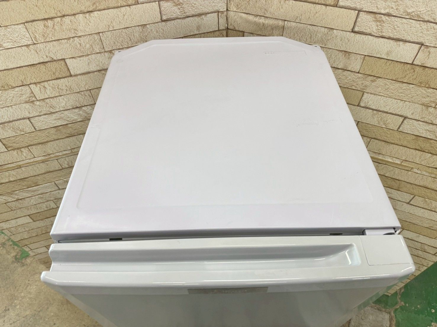 大阪送料無料☆3か月保障付き☆冷蔵庫☆三菱☆2ドア☆2020年☆MR