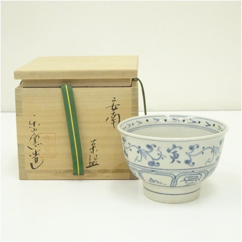 逸品 古伊万里 染付 なます皿五枚 吉祥柄 大きめ 味わい深いお品物 傷