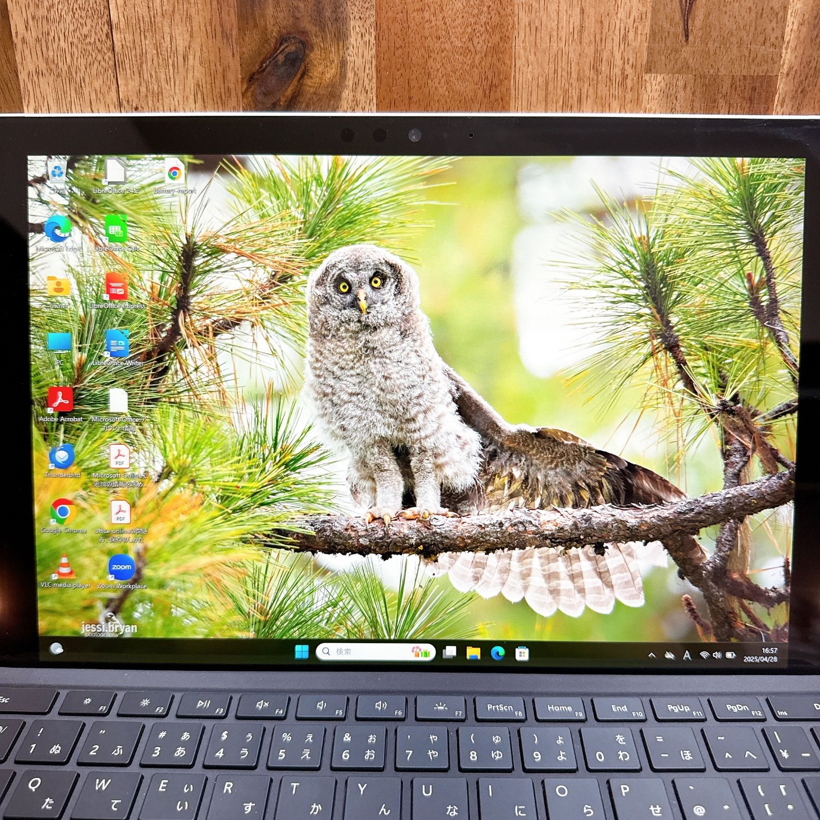 人気‼️Surface Pro 5☘️メモリ4GB☘️SSD128GB☘️m3第7世代 人気‼️Surface Pro 5☘️メモリ4GB☘️SSD128GB☘️m3第7世代