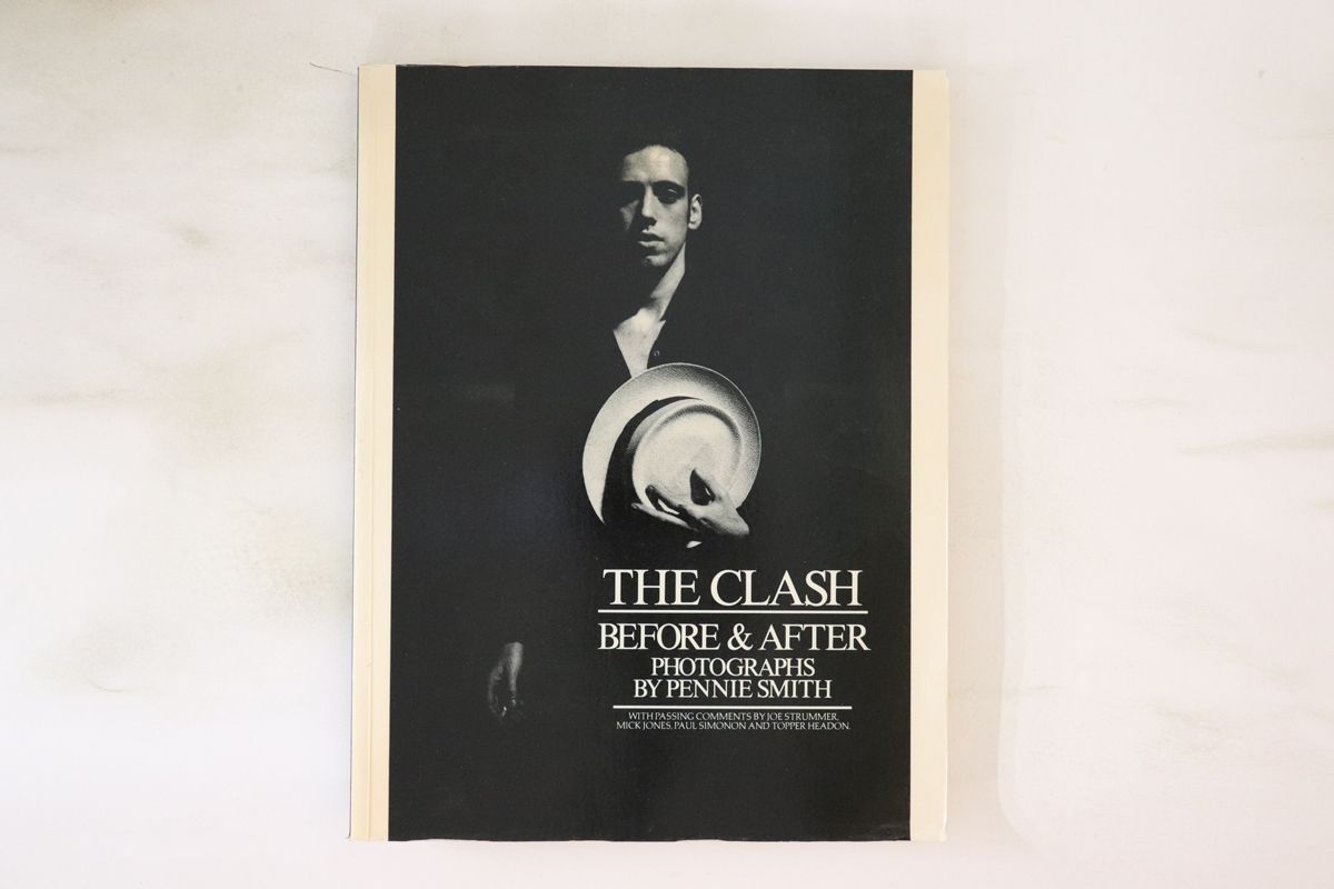 輸入書籍 Photo Book Clash - Before &amp; After - Photo Graphs By Pennie Smi ISBN0859651673 HOLLEN STREET /00600 輸入書籍 Photo Book Clash - Before & After - Photo Graphs By