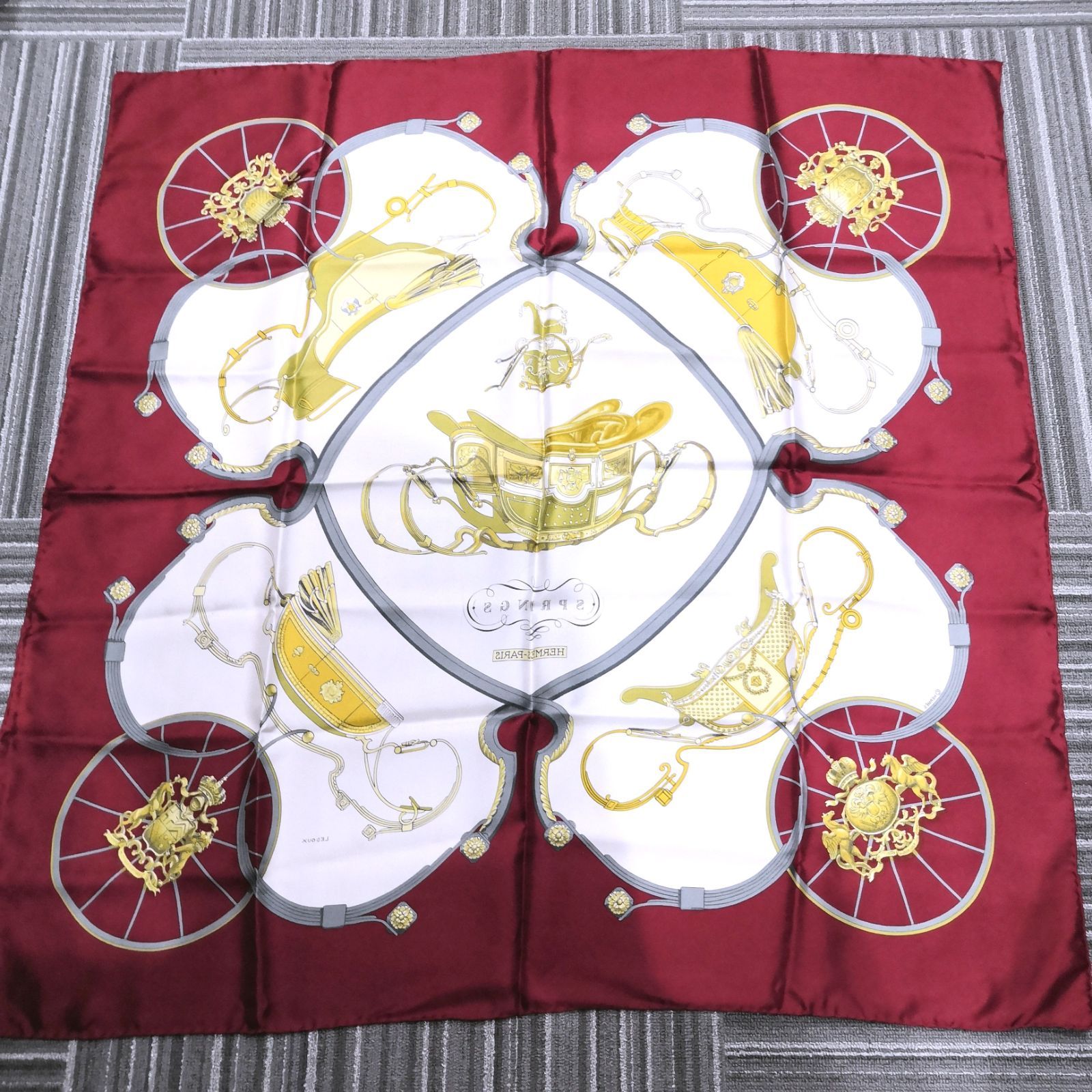 衣類 衣料品