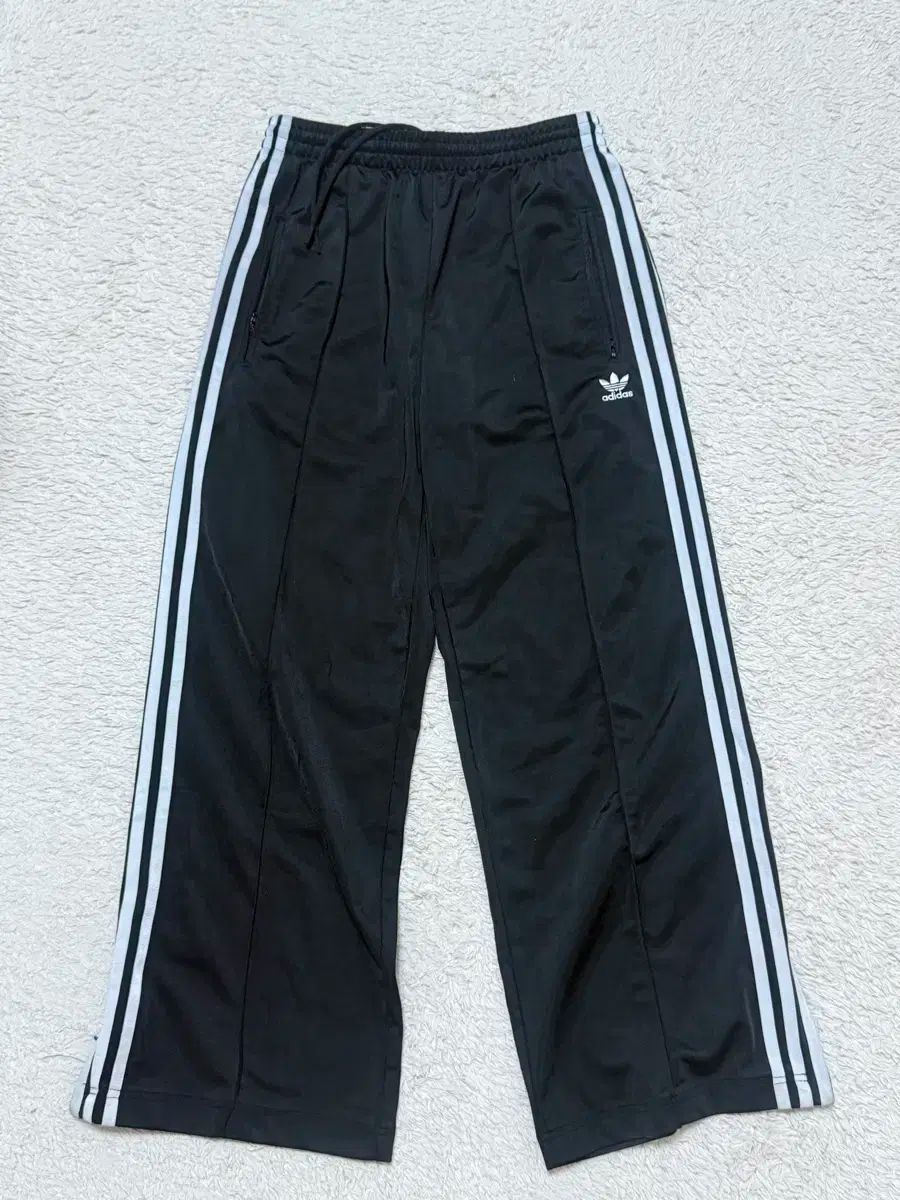 adidas アディダス オリジナル ファイヤーバード ルーズトラックパンツ S