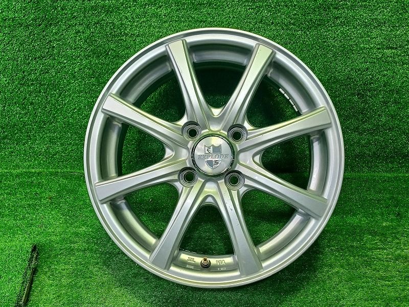 【在庫限りの大特価】 社外 エクスプラウド ﾔﾘｽ ｱｸｱ ホイール アルミ シルバー 14インチ 5.5J 4穴 4本 100 38 展示品