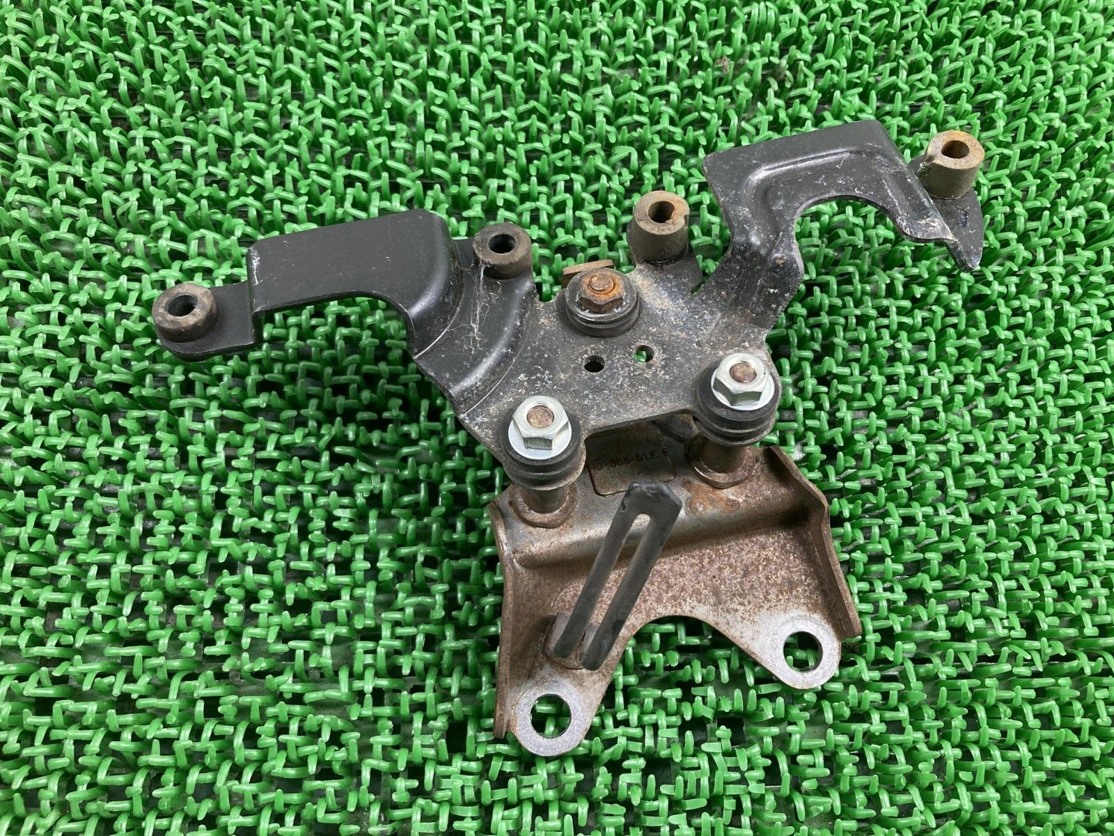 GB250クラブマン メーターステー ホンダ 純正 バイク 部品 MC10 割れ