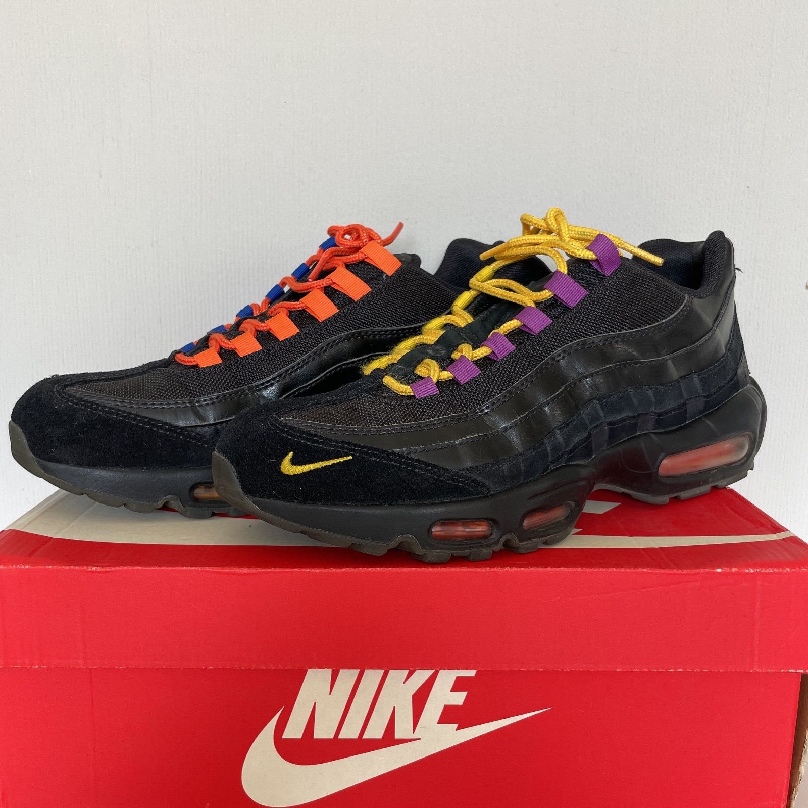 Nike Air Max 95 LA vs NYC AT8505-001 Photos