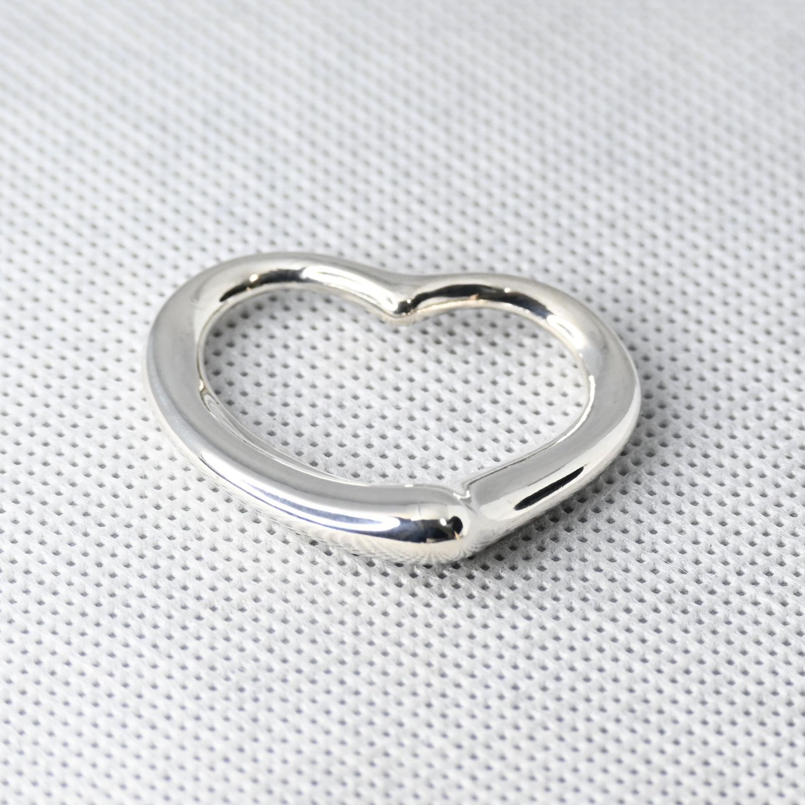 新品仕上げ 大きめ 3.5cmx3.1cm Tiffany & Co. オープンハート ラージ 