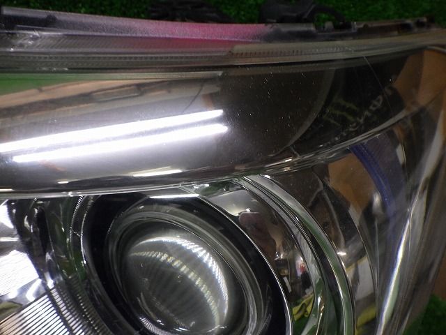 ホンダ RR エリシオン プレステージ 前期 ヘッドライト 左右 HID P7040