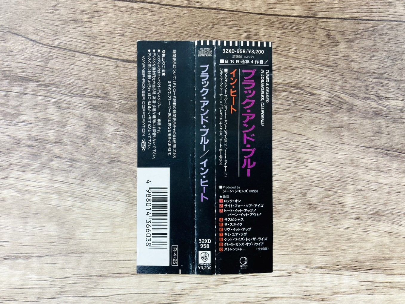 【CD/帯付】ブラック•アンド•ブルー / イン•ヒート　32XD-958 CD/帯付】ブラック•アンド•ブルー / イン•ヒート32XD-958