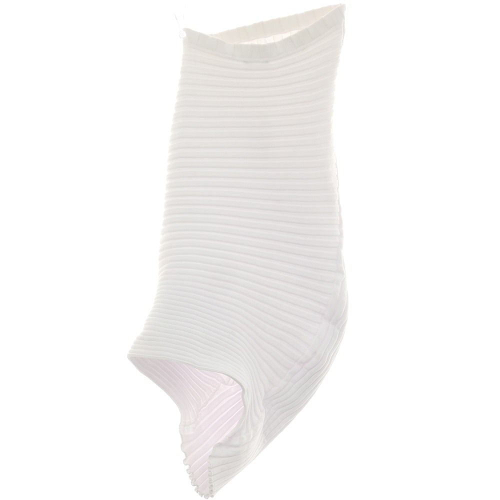 中古】イッセイミヤケ ISSEY MIYAKE 2025年秋冬 ポリエステル系 ニット  