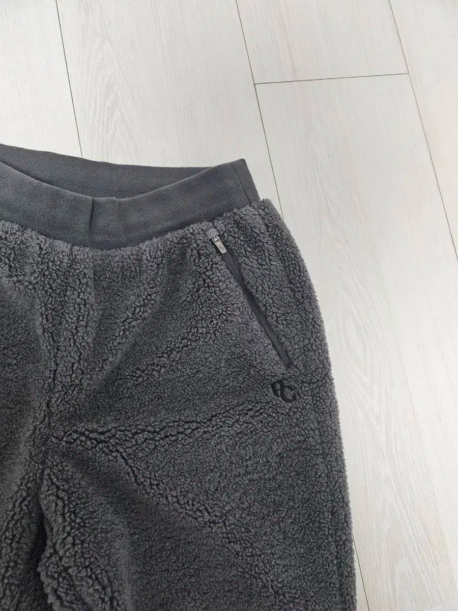 パーリーゲイツ ゴルフ レディース フリース 防風 ジョガーパンツ 0サイズ