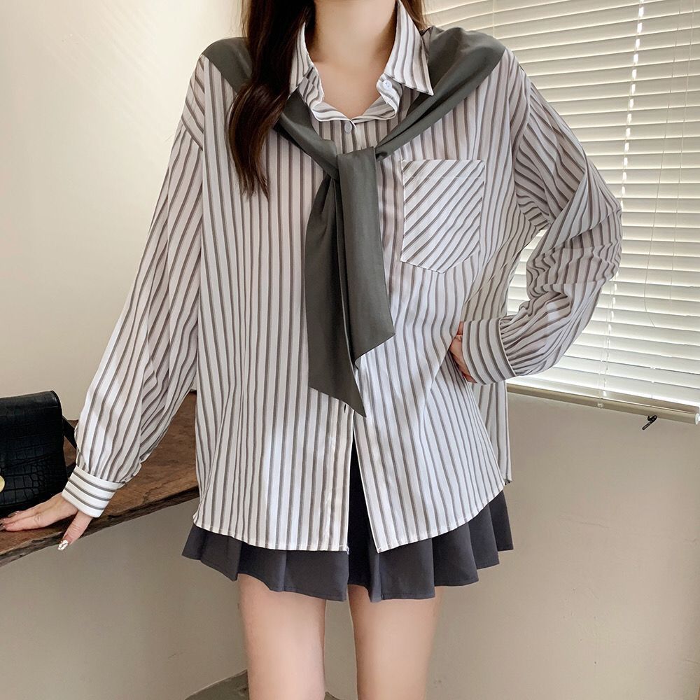 ブラウス レディース 長袖ブラウス 秋服 オフィスブラウス ボーダー柄切り替え オシャレブラウス フェイクレイヤードトップス 韓国風 大人 ゆったりシャツ 40代 ブラウス レディース 長袖ブラウス 秋新作 オフィスブラウス