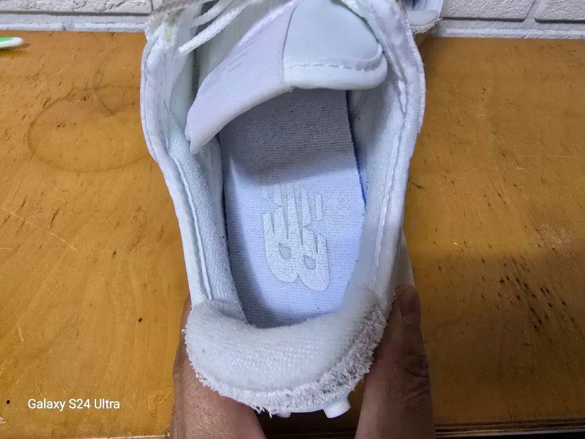 ニューバランス ムーンビーム