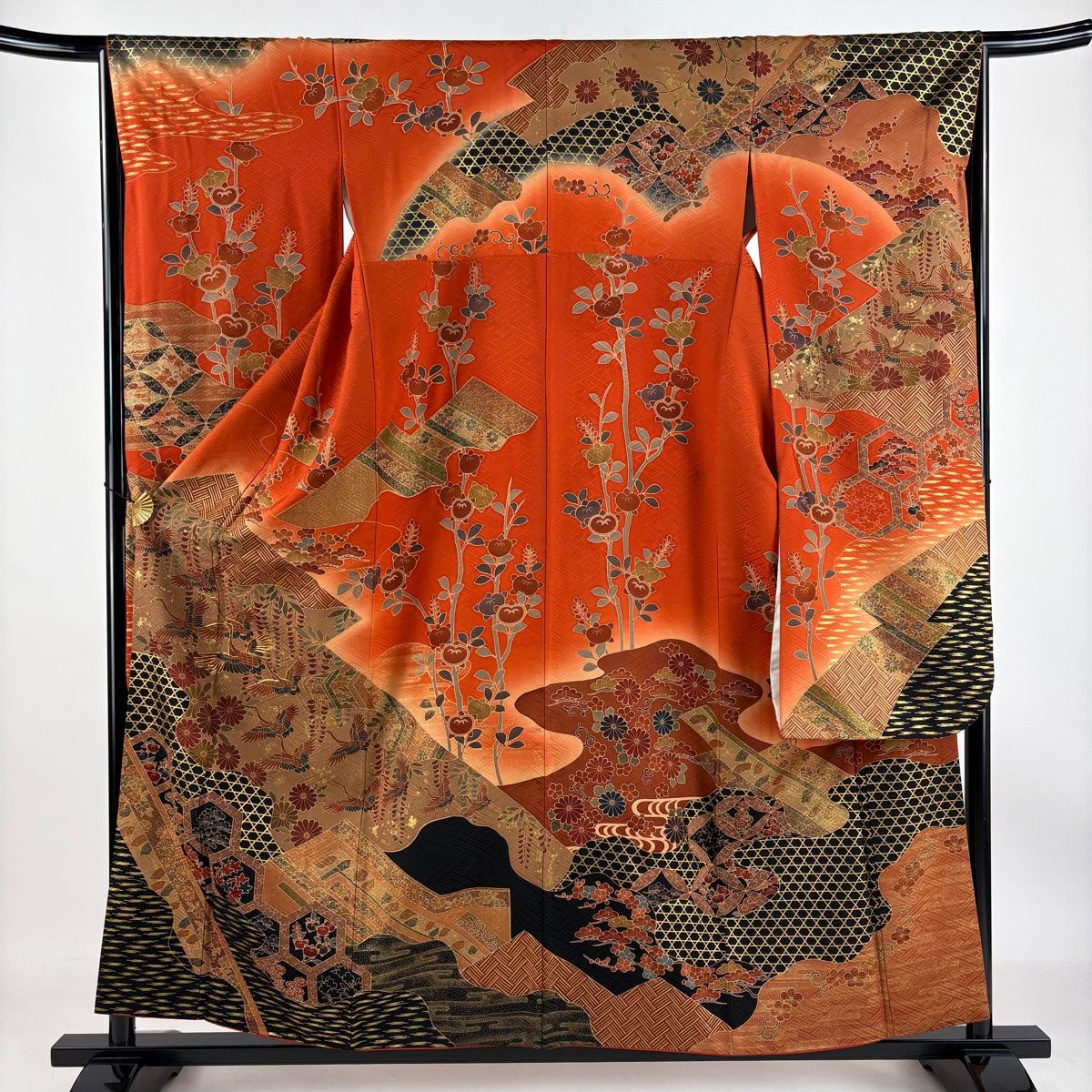 振袖 身丈158cm 裄丈65cm 正絹 美品 名品 【中古】 美品】 紬 身丈158cm