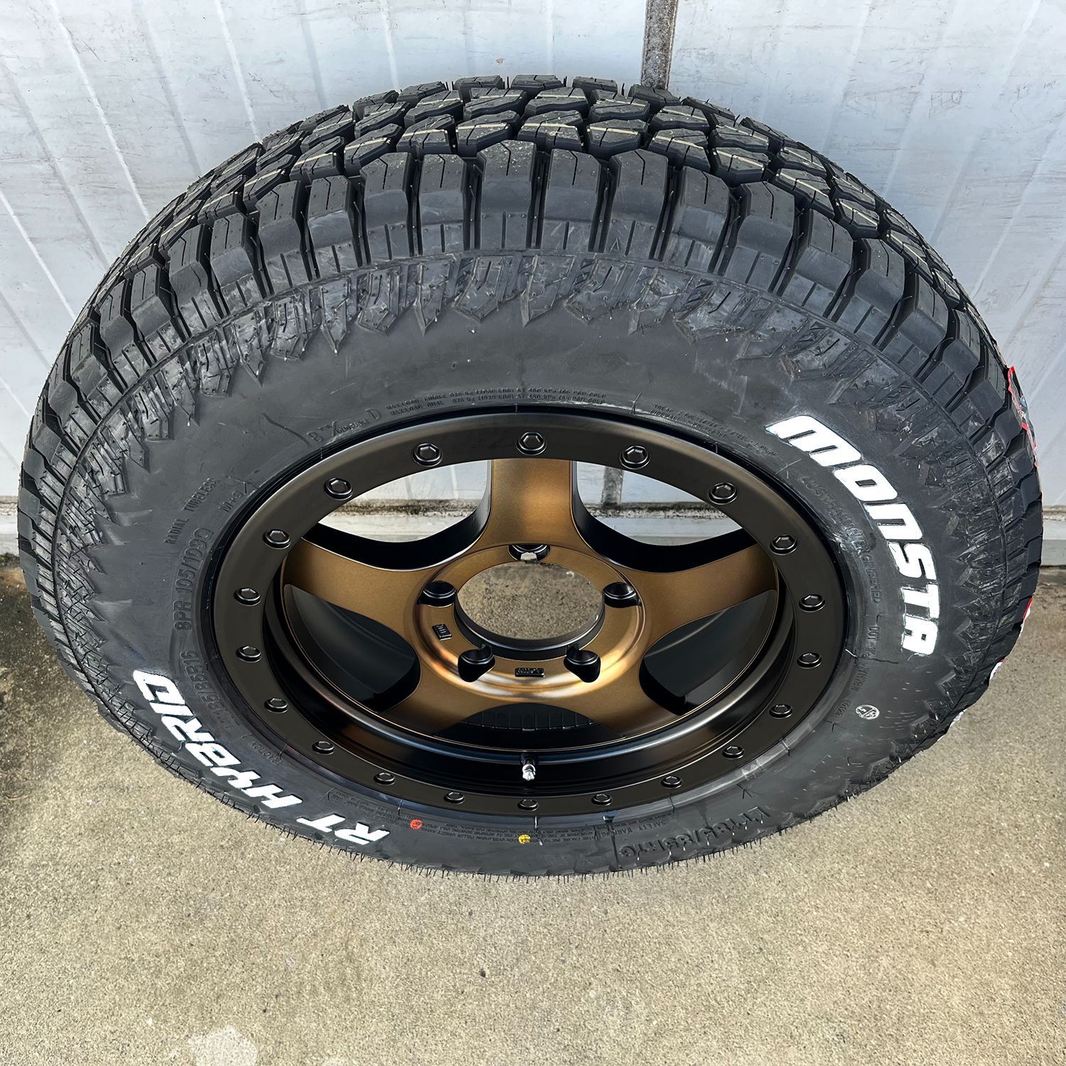 ジムニー JB64 JB23 JA12 JA11 タイヤホイール 16インチ 4本