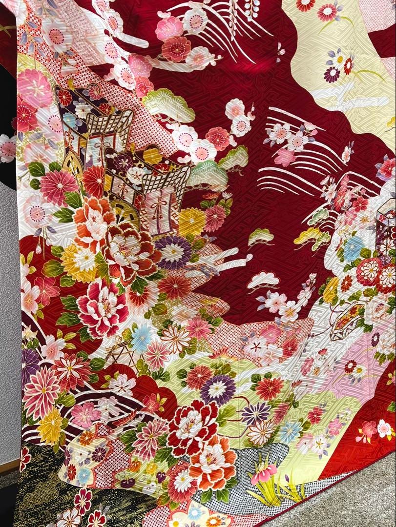 振袖 刺繍 金彩 雪輪 四季の花々 紋意匠 正絹 ガード加工済 S220 振袖 刺繍 金彩 雪輪 四季の花々 紋意匠 正絹 ガード加工済 S220 振袖 刺繍