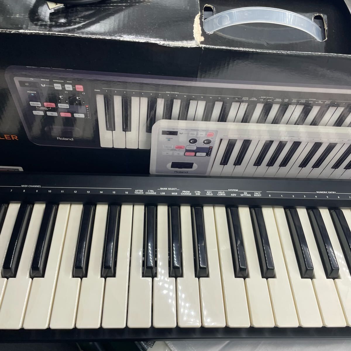 MIDIキーボードコントローラー ブラック