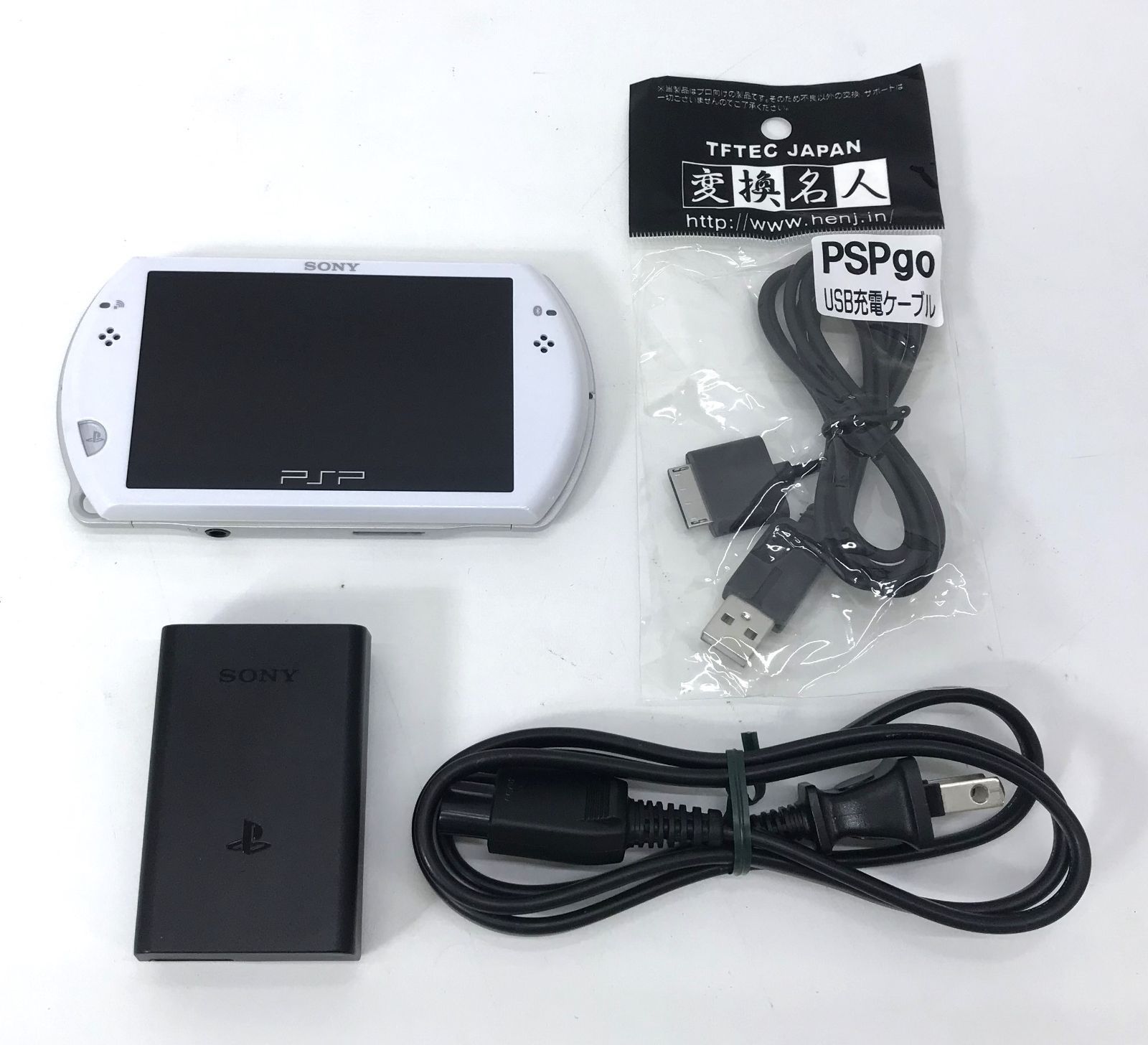 PSP GO N1000 本体SONY 専用ケース・ＵＳＢケーブル付き パールホワイト PSP Go 本体 USBケーブル付き PSP Go 本体 USBケーブル 収納ケース