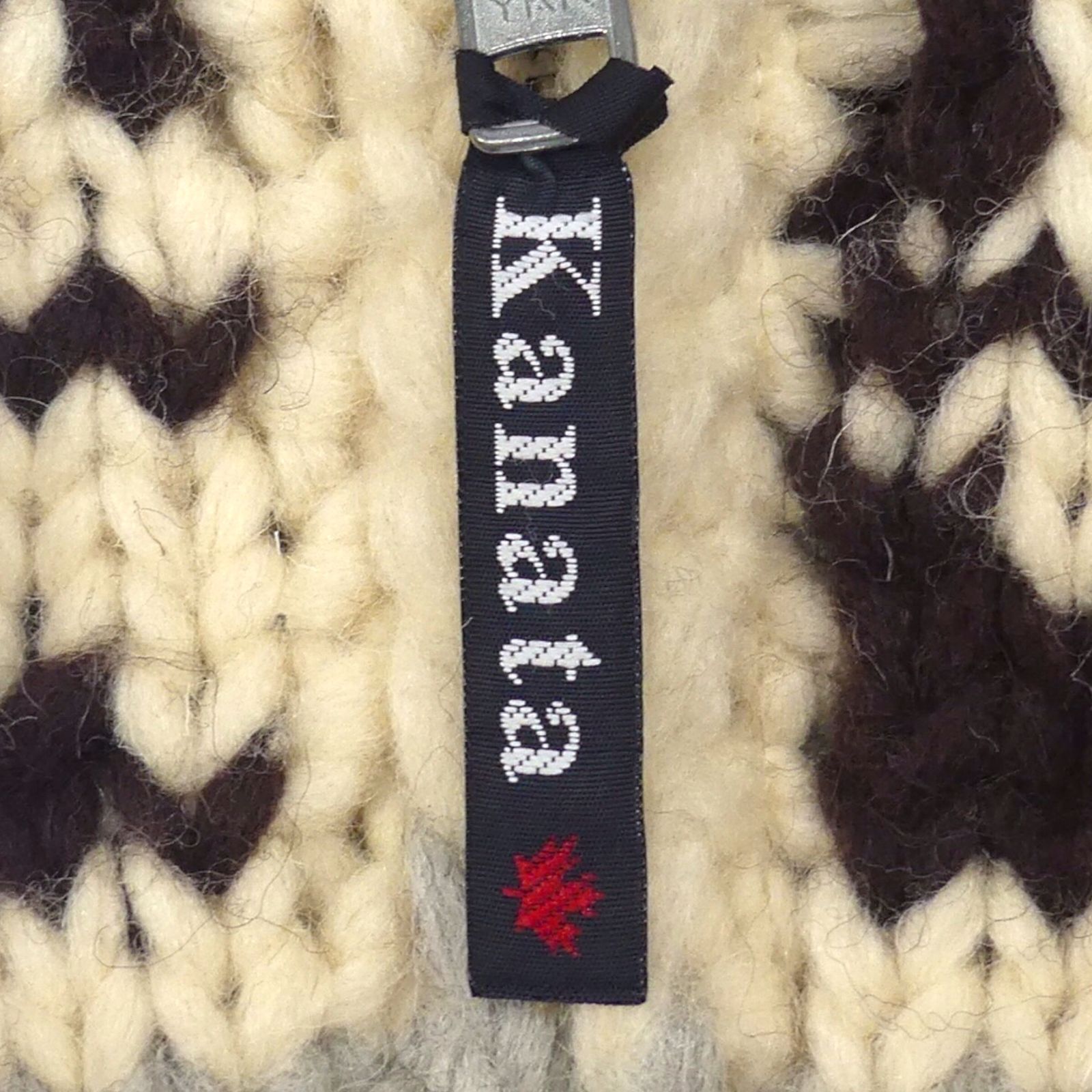 即決☆カナダ製 KANATA☆メンズ L位 カウチンセーター カナタ 雪柄