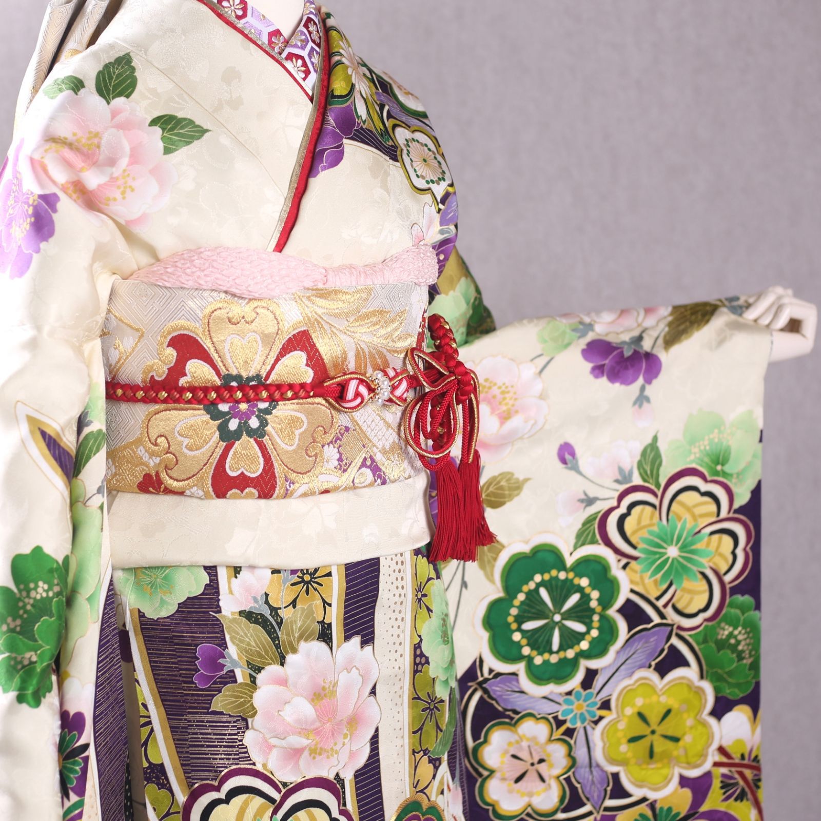 振袖フルセット 振袖セット 振袖 LLサイズ  今田美桜 クリーム×レトロモダン 美品 成人式 着物 晴れ着 7点フルセット F-231 振袖フルセット 振袖セット 振袖 LLサイズ 今田美桜 クリーム×レトロ