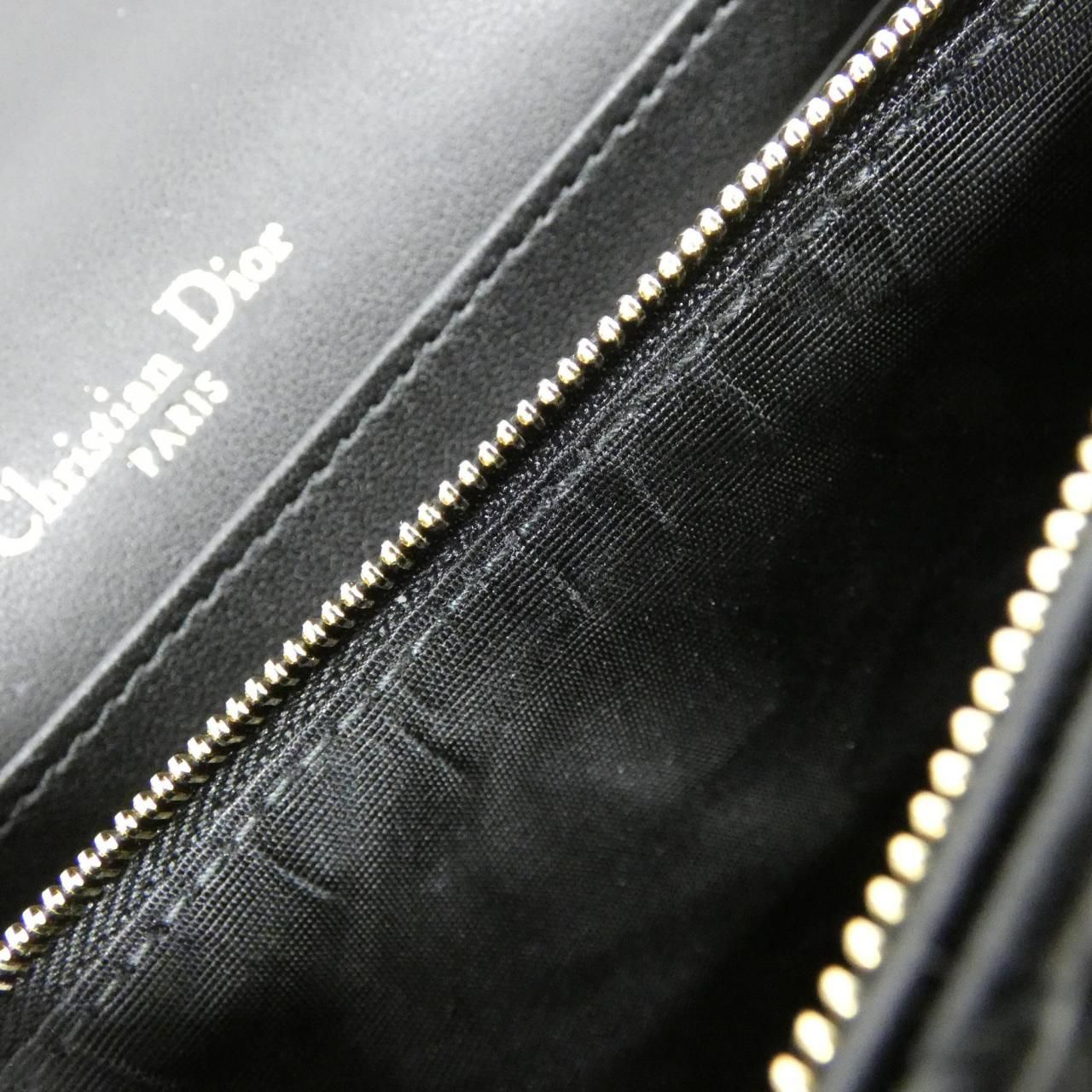 S0937ONMJ チェーンウォレット