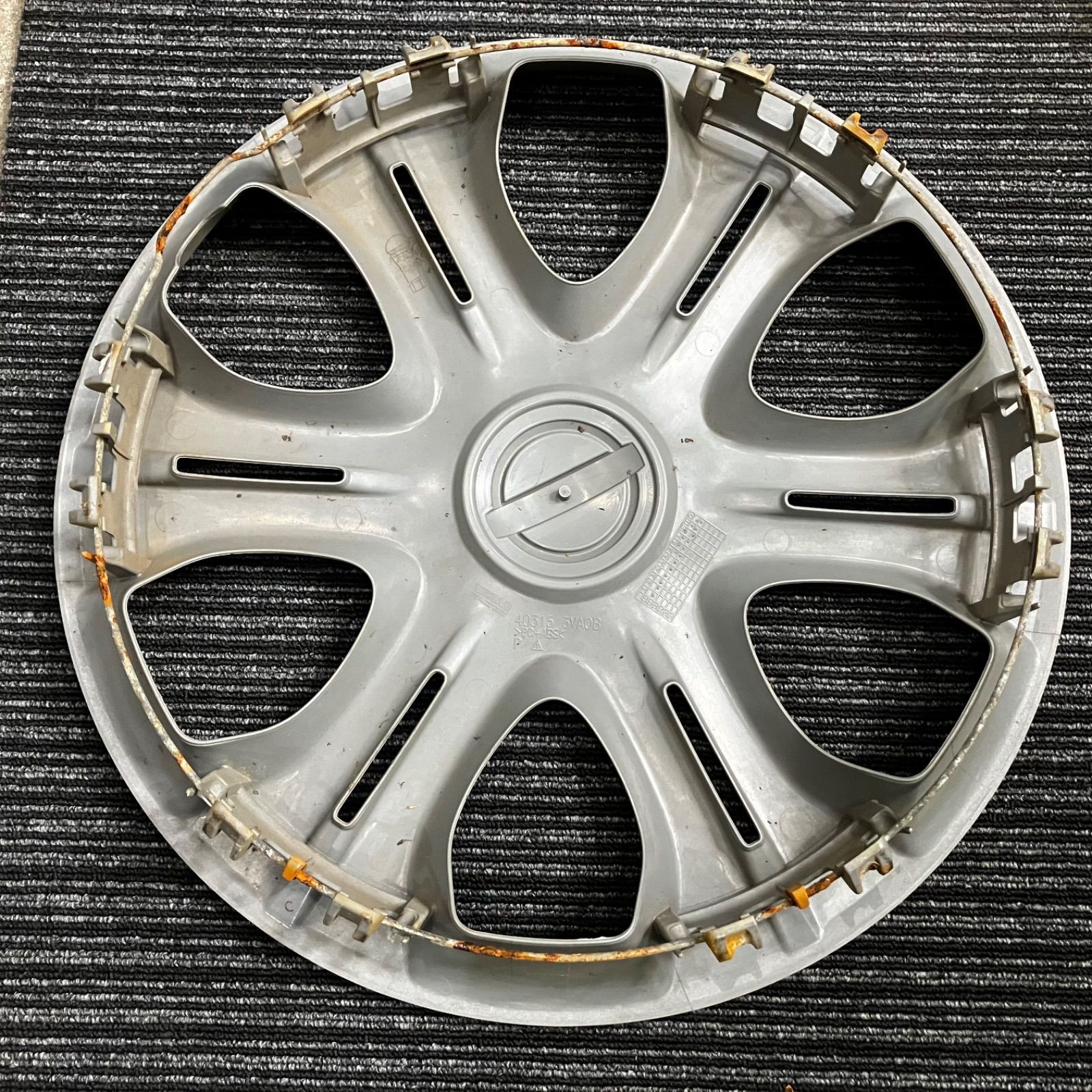 1053】日産 ノート E12 ホイールキャップ 1枚 ホイールカバー