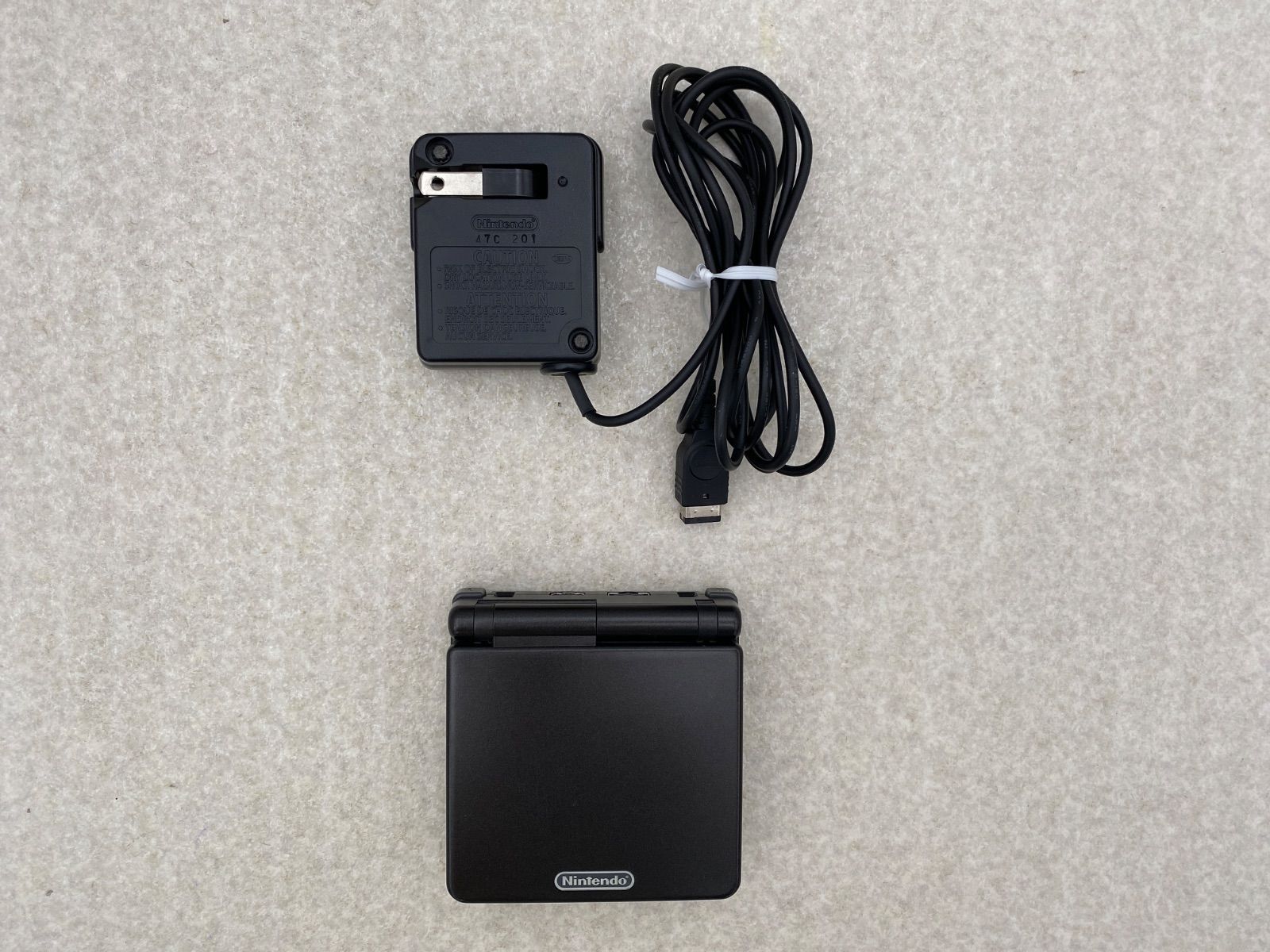 ニンテンドーゲームボーイアドバンスSP本体 ブラック