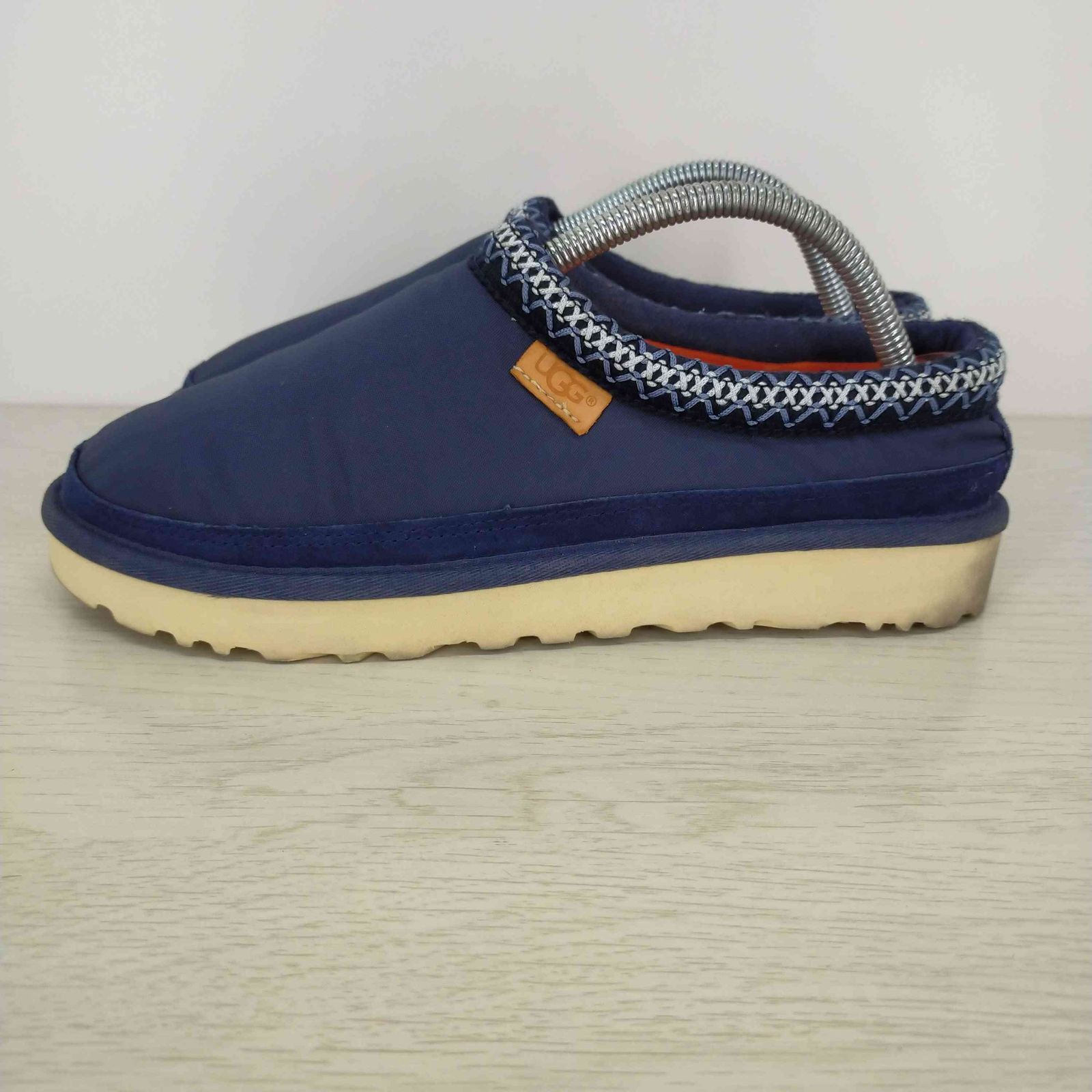 アグ UGG TASMAN MLT タスマンミリタリー ナイロン スリッポン 