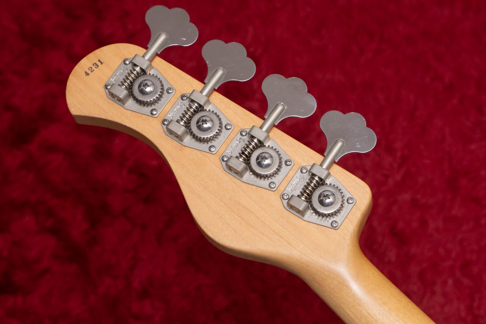 Edge 4strings