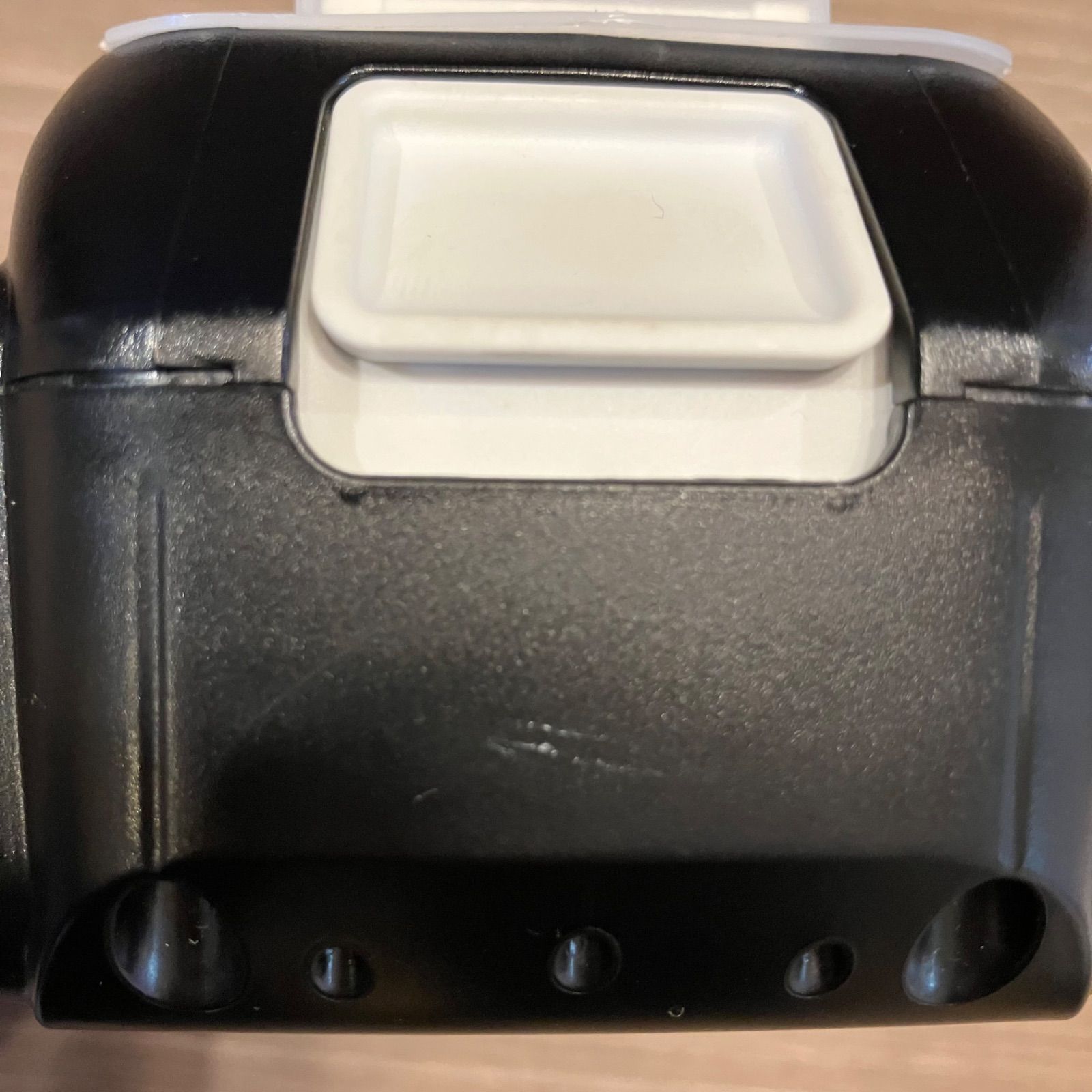 バッテリー BL1860B