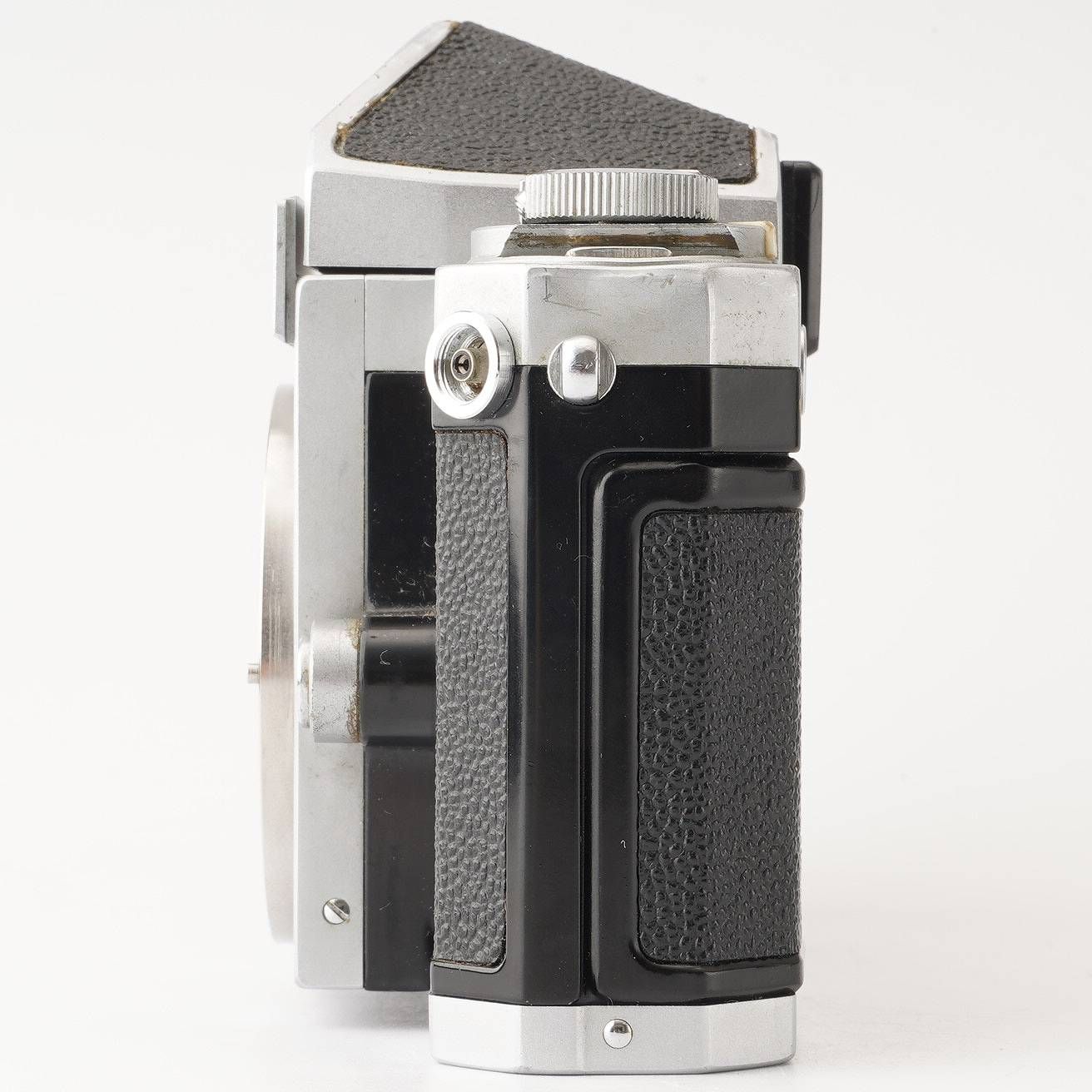 ニコン Nikon F アイレベル 35mm 一眼レフフィルムカメラ シルバー