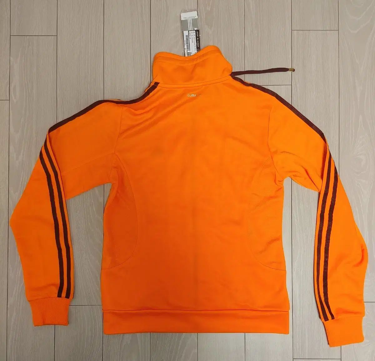 adidas アディダス