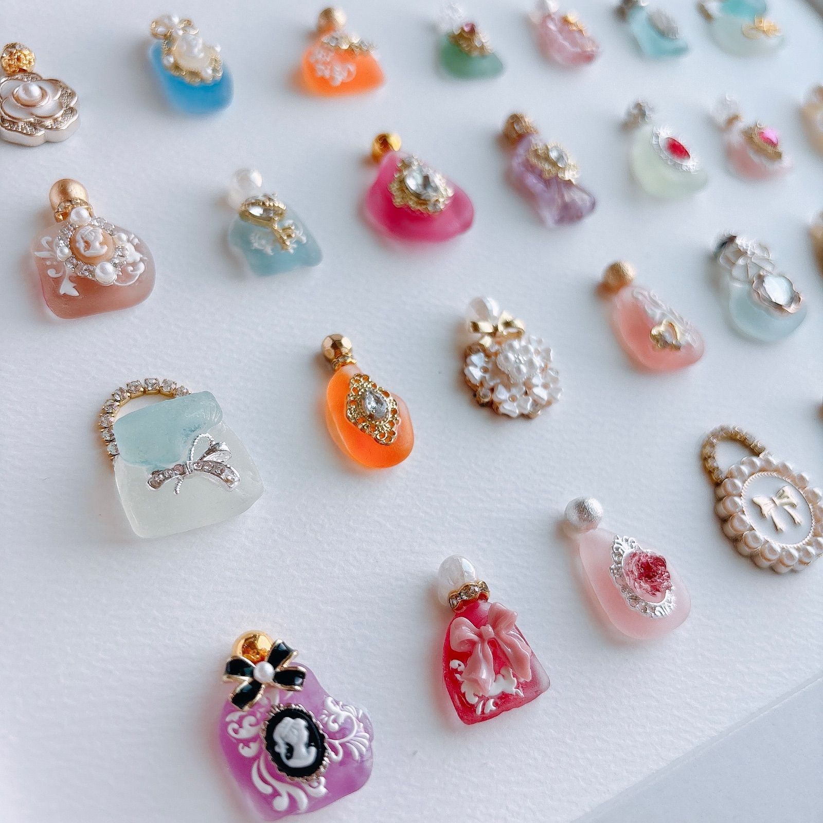 シーグラスアート 1点限定 オシャレ プリンセス 香水 化粧品 雑貨