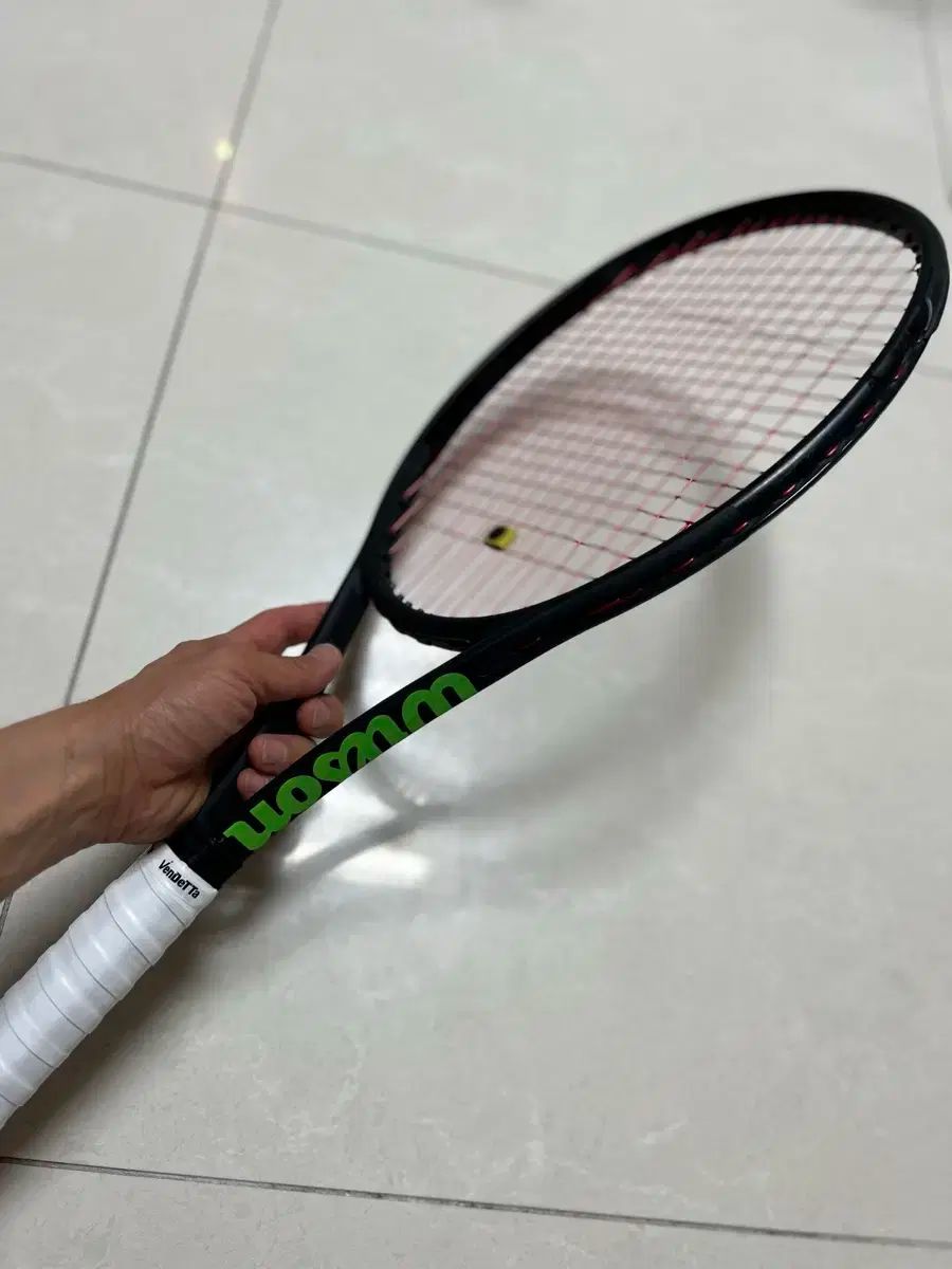 ウィルソンBLADE98L,285g Amazon.com : Wilson Blade 98 V8 Stringless Tennis Racket 98