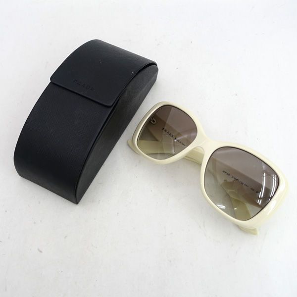 PRADA / プラダ □サングラス オフホワイト ケース付き メタルロゴ  
